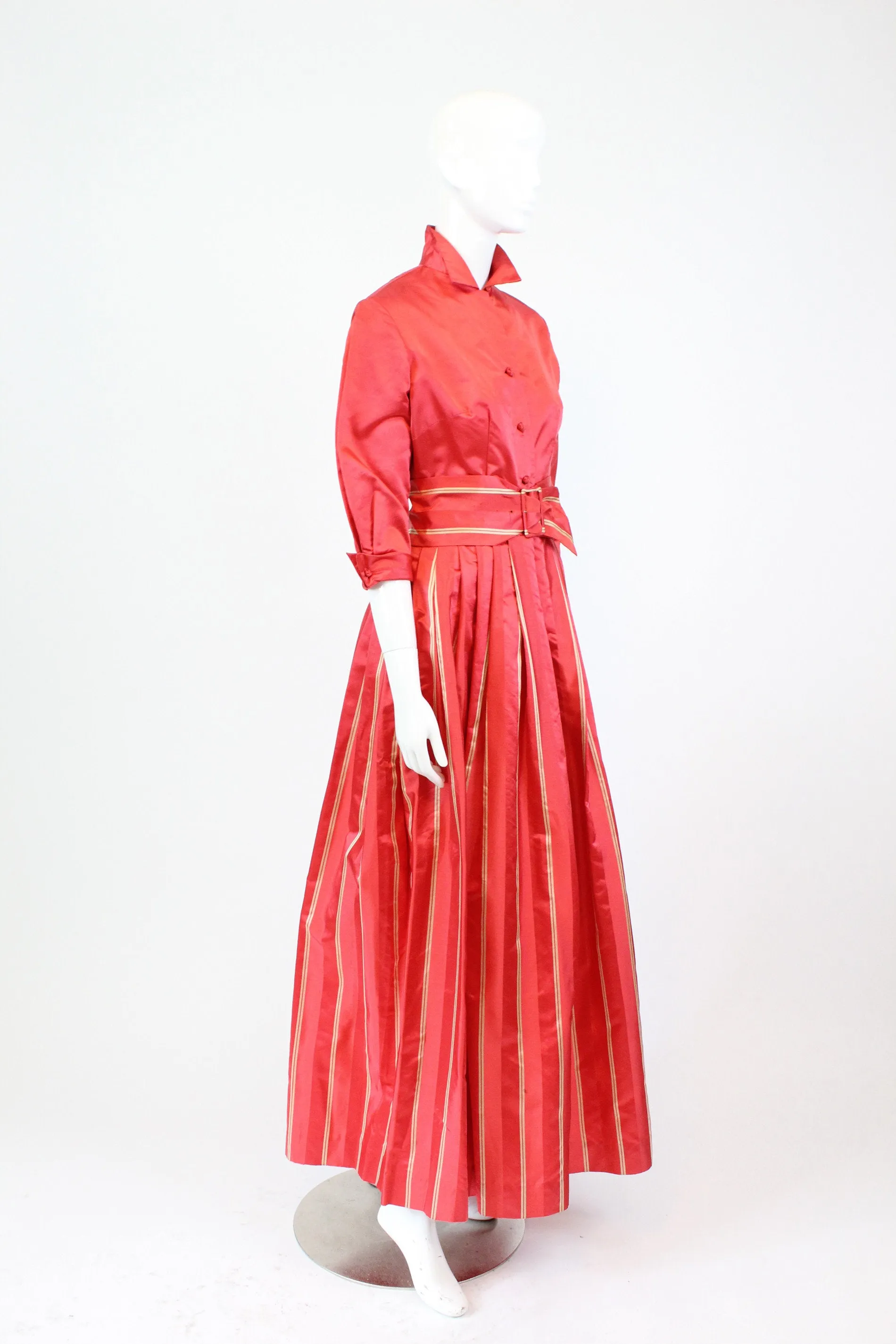 1960s Dynasty silk dressing gown xs | new fall