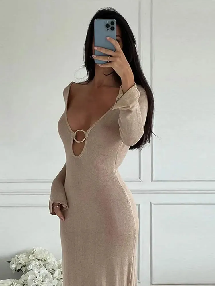 A&A Deep V Neck Long Sleeve Backless Knitted Maxi Dress