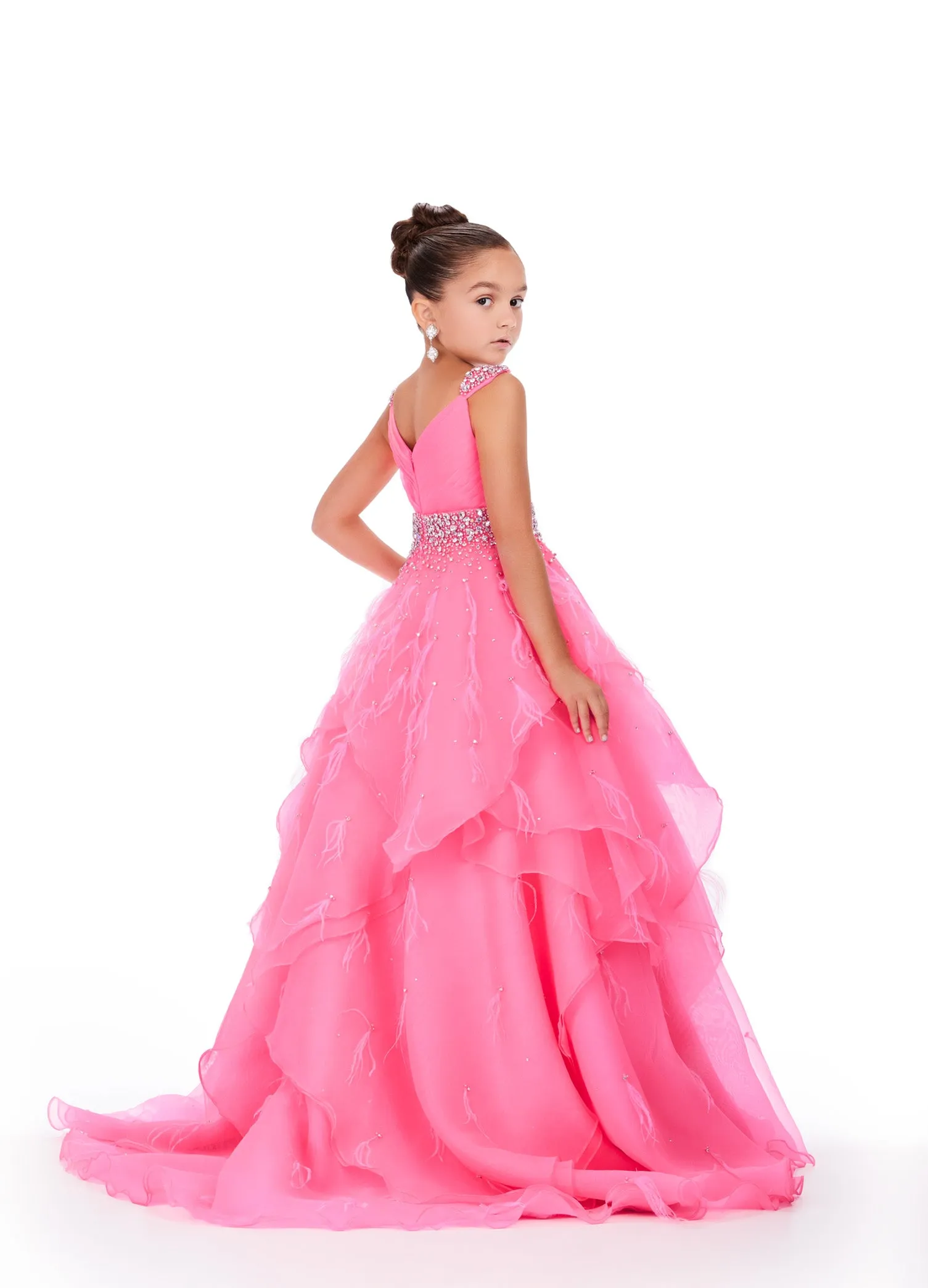 Ashley Lauren Kids 8219 Size 8 Black Ivory Girls Layered Feather Pageant Dress ballgown Embellished V Neck Gown