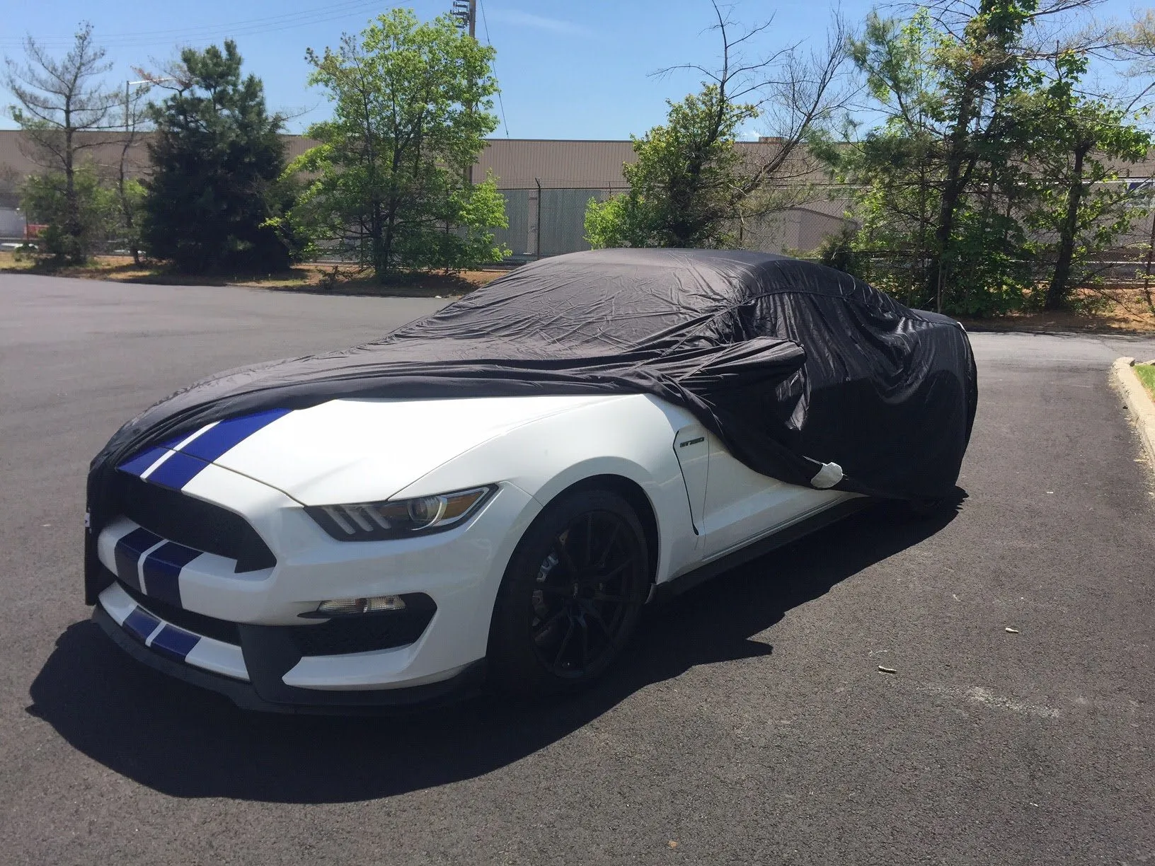 Aston Martin Vanquish 2012 - 2018 Indoor Select-Fleece Car Cover