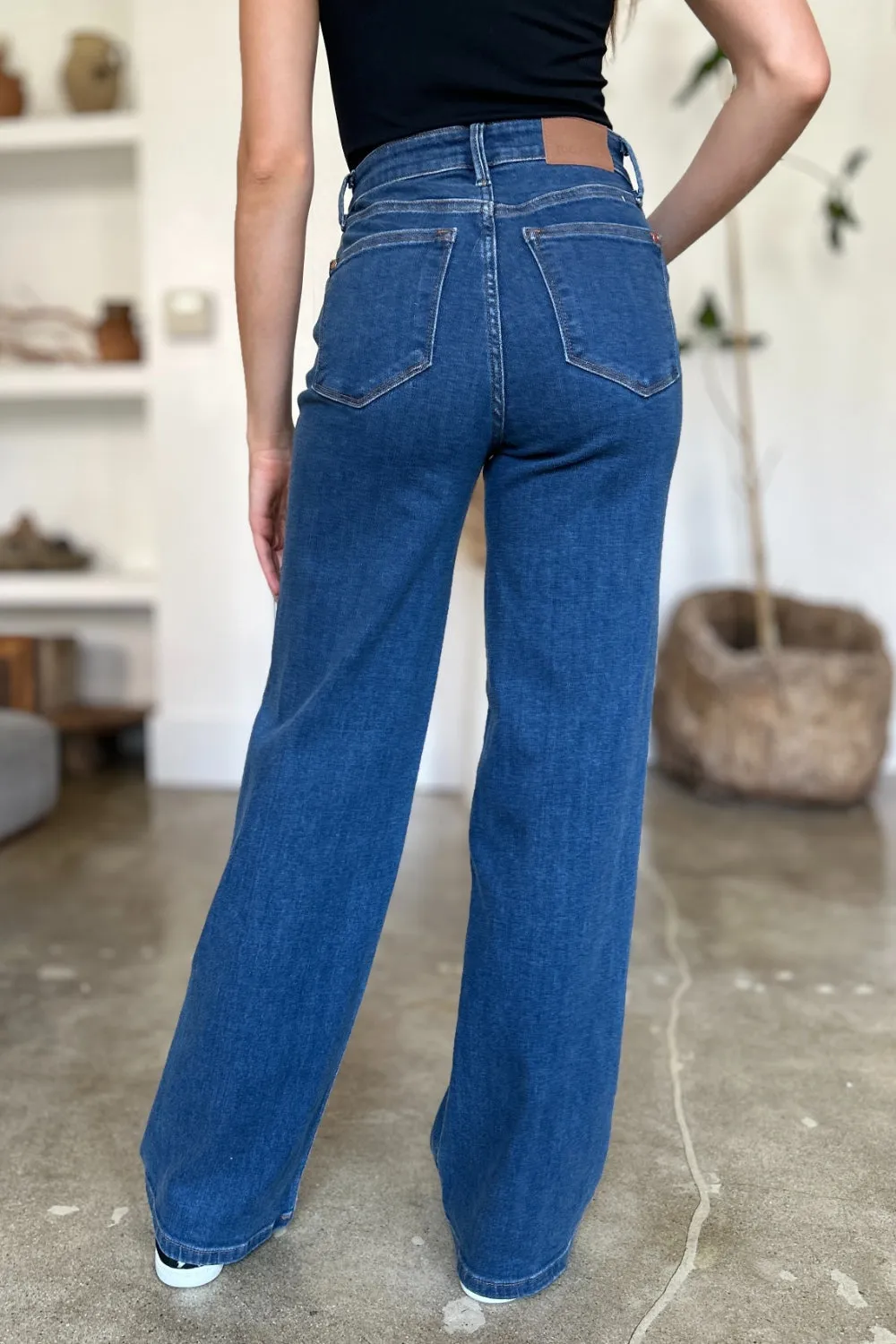 Judy Blue High Rise Straight Jeans [Online Exclusive]