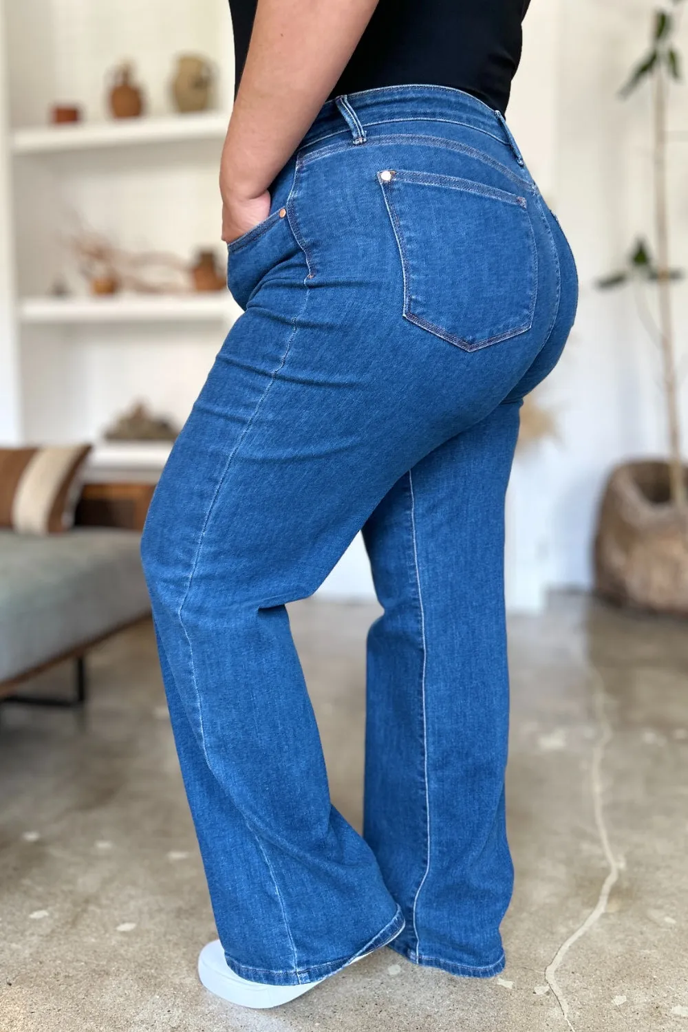 Judy Blue High Rise Straight Jeans [Online Exclusive]