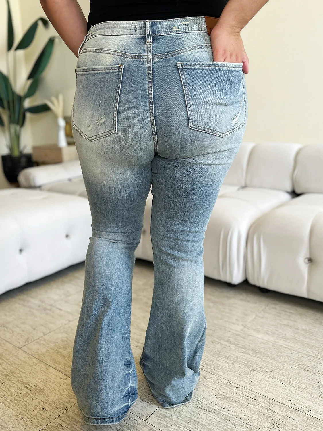 Judy Blue Mid Rise Flare Jeans [Online Exclusive]