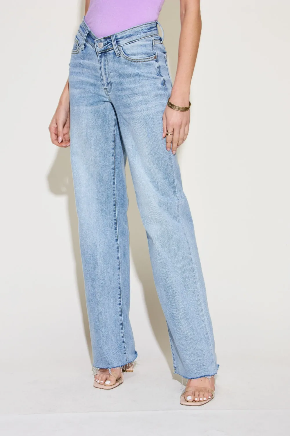 Judy Blue V Front Waistband Straight Jeans [Online Exclusive]