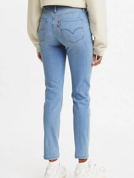 Levi's High Rise Skinny in Canadian Jeans