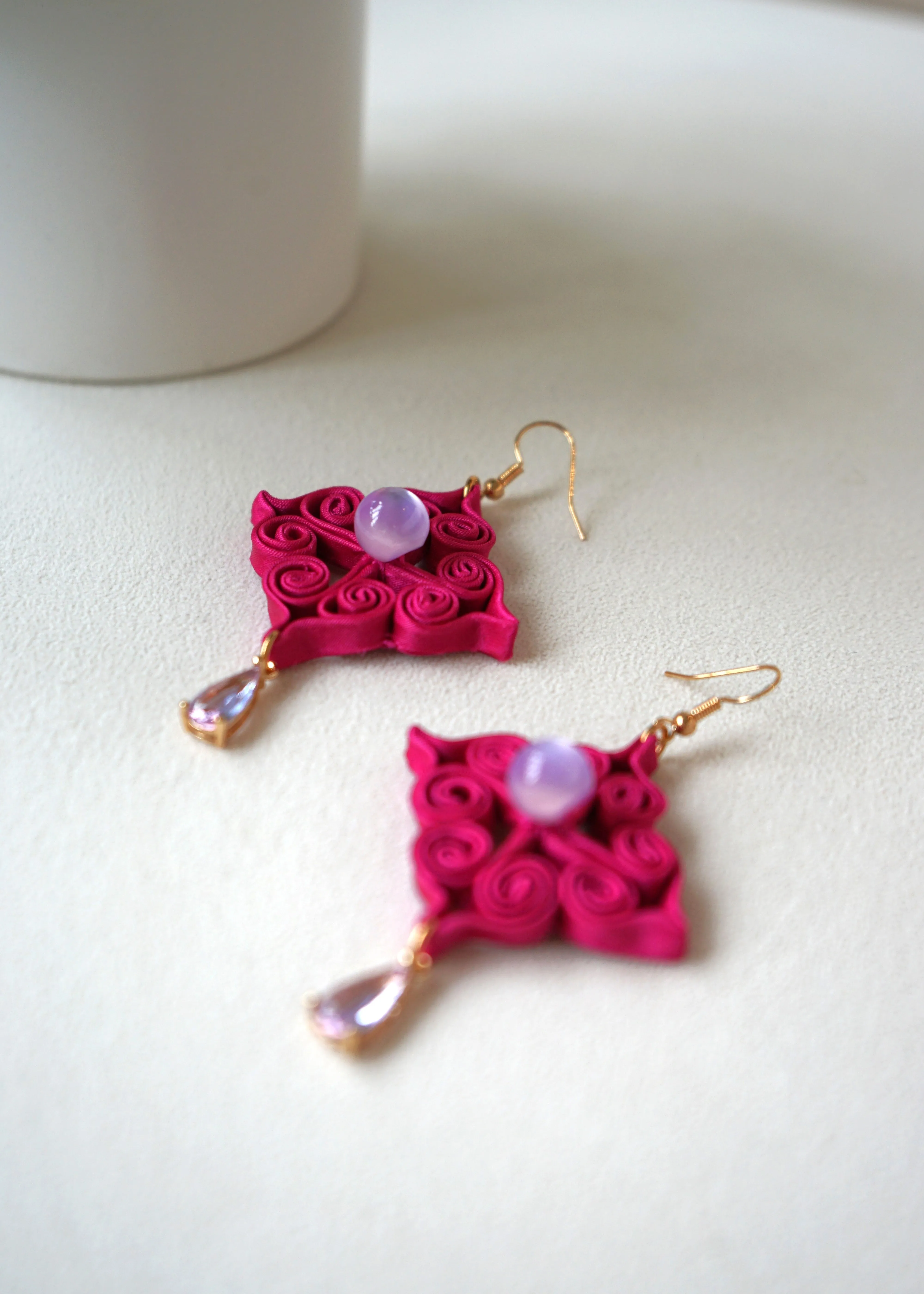 Ruyi Pankou Earrings (Fuchsia)