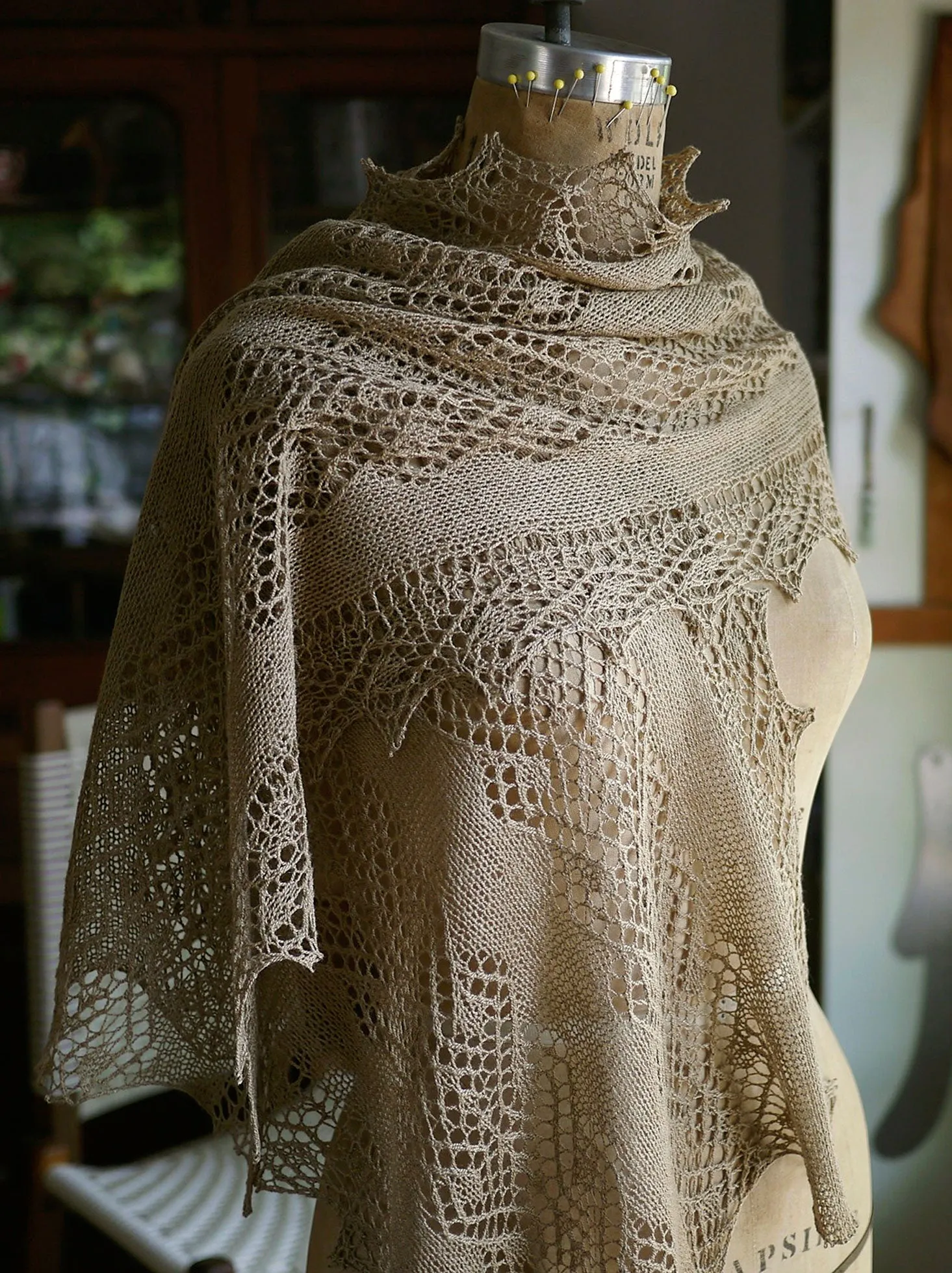 Swan's Wake <br/><small>knitting pattern</small>