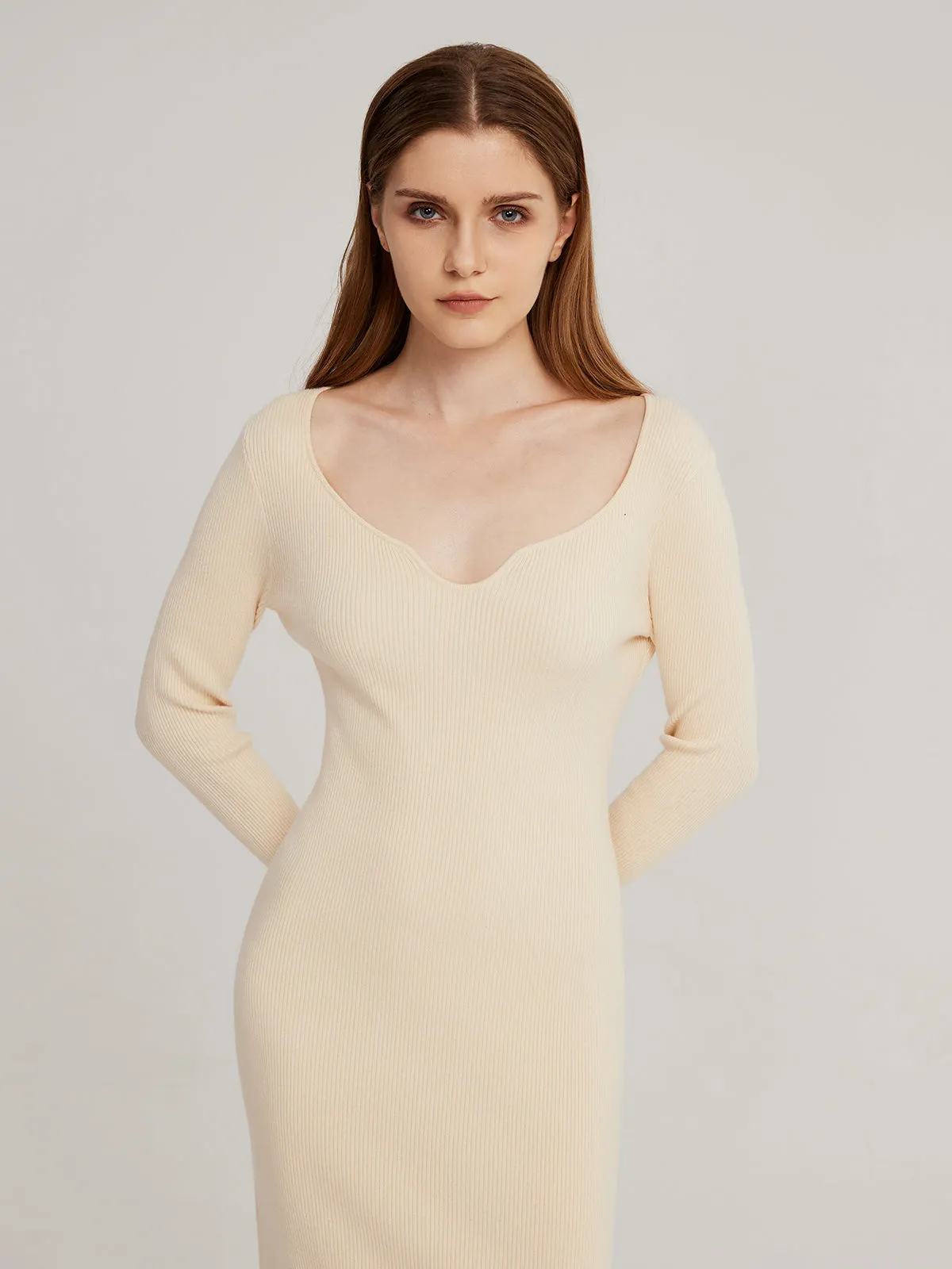 Sweetheart's Neck Long Sleeve Maxi Dress