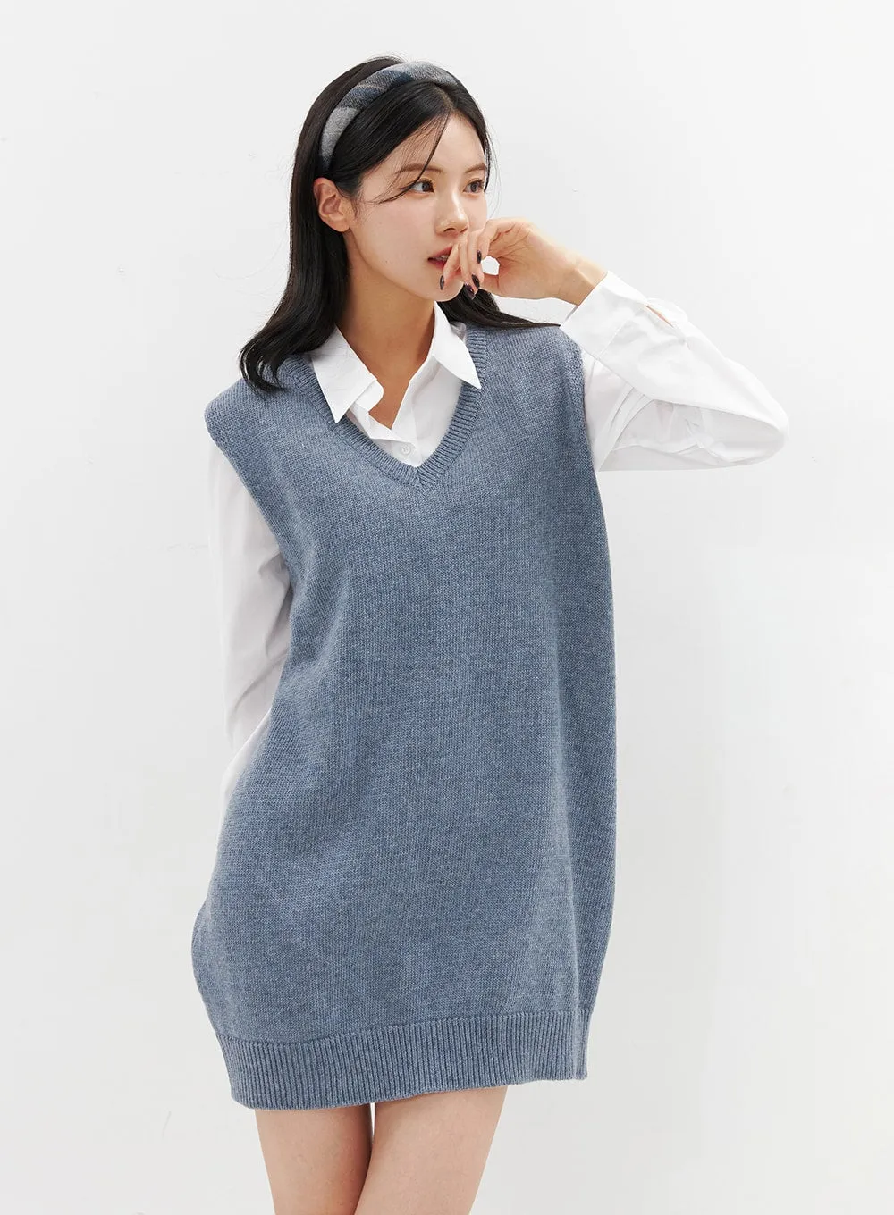 V-Neck Sleeveless Sweater Dress OO312