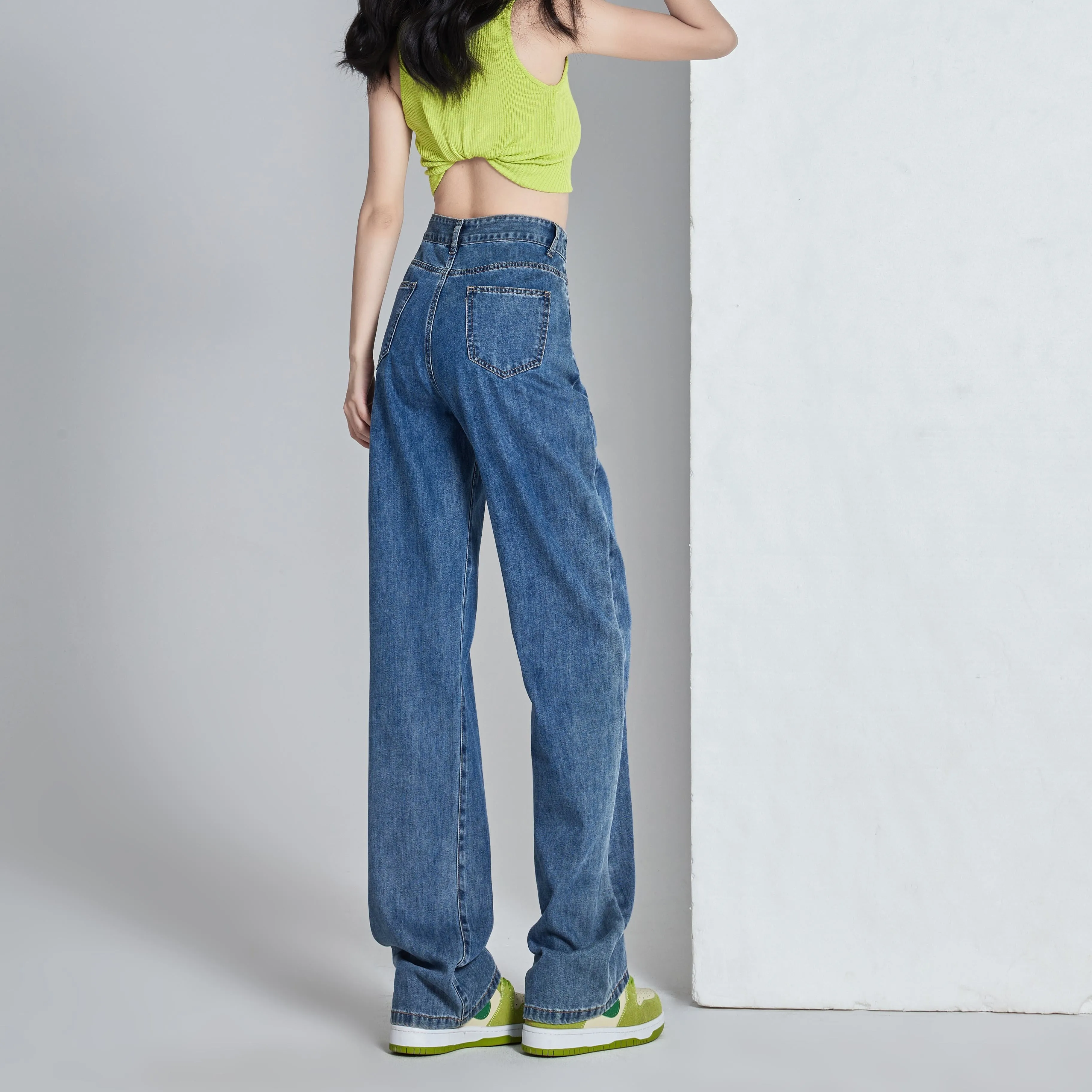 Versatile Slimming Thin Draping Straight Leg High-Waisted Jeans