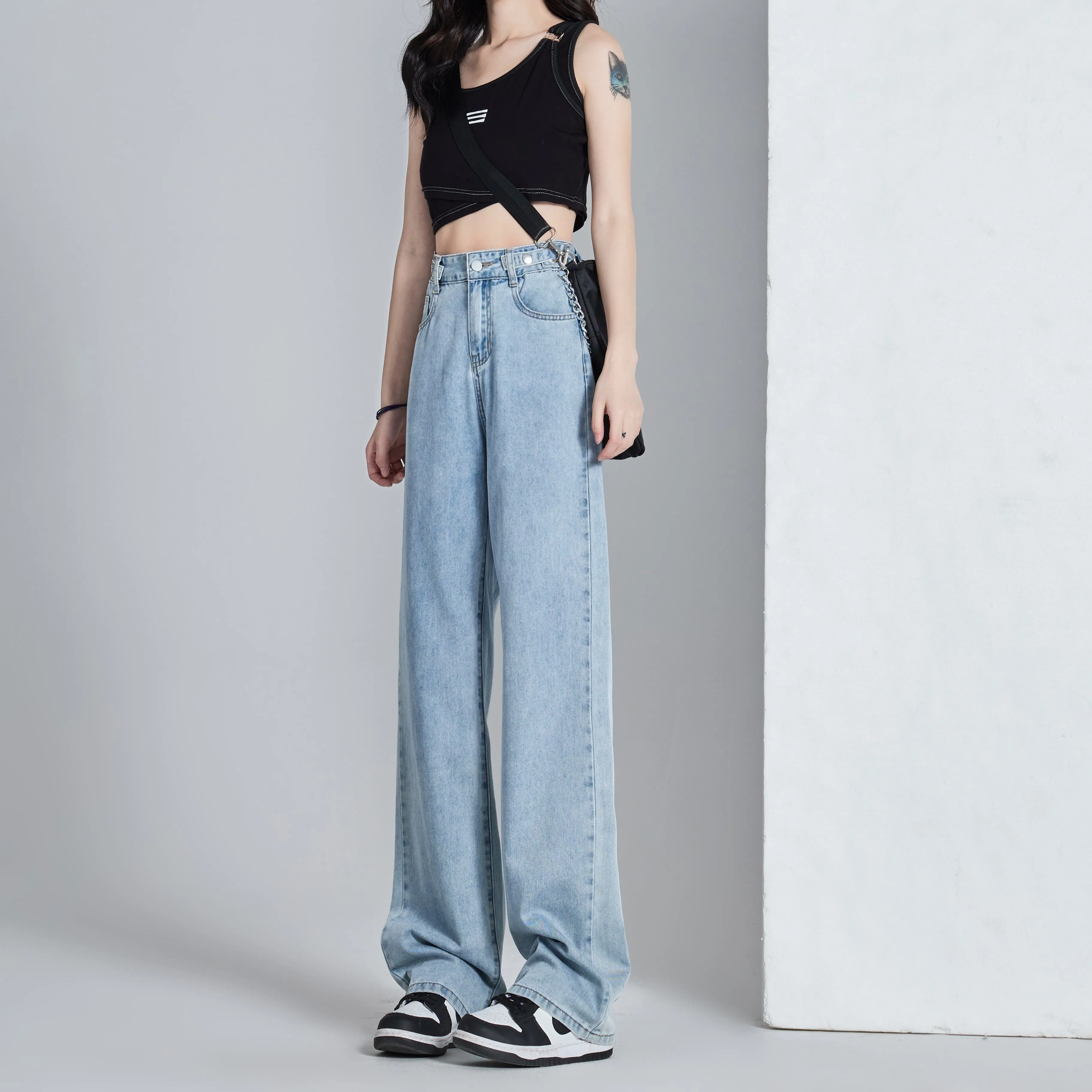 Versatile Slimming Thin Draping Straight Leg High-Waisted Jeans