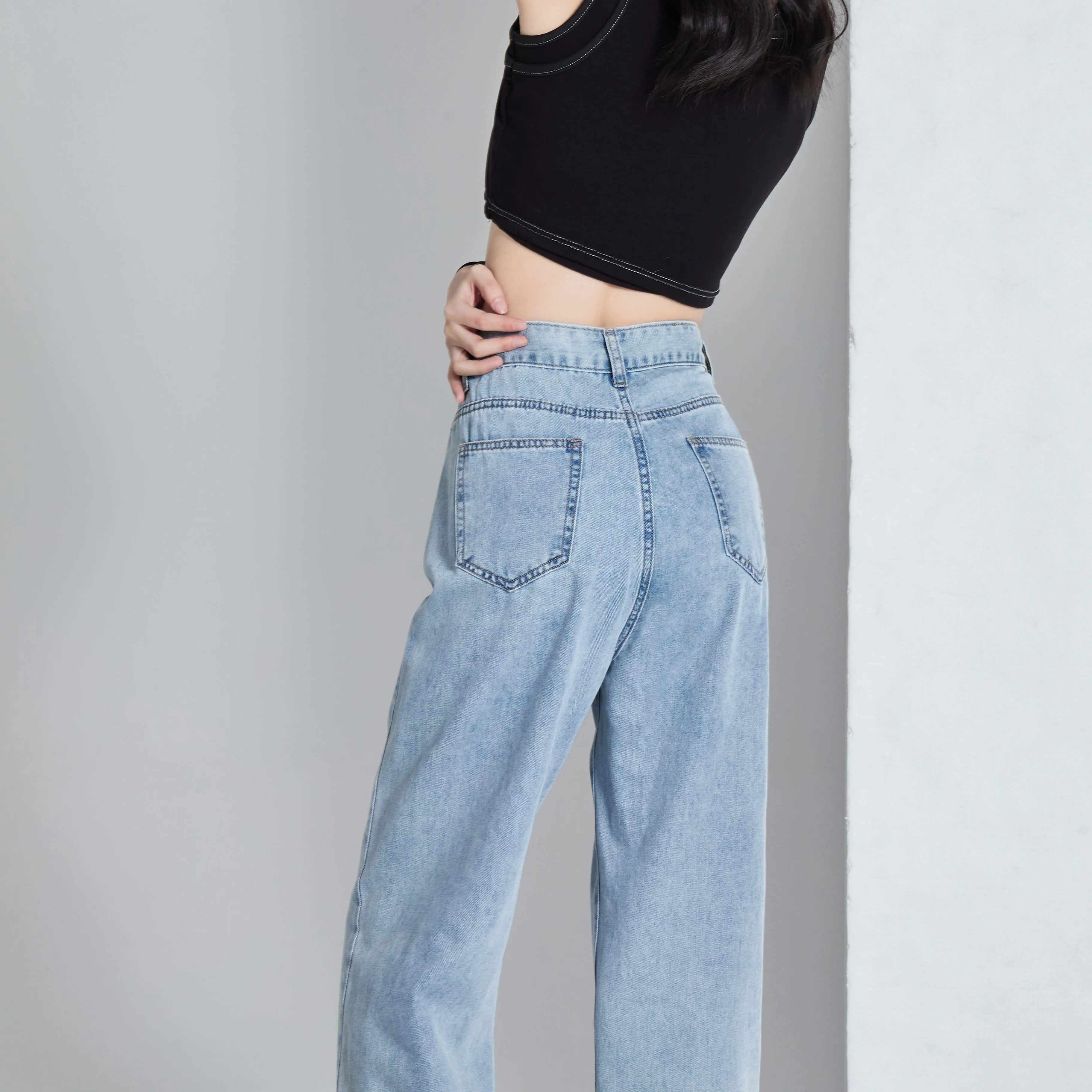 Versatile Slimming Thin Draping Straight Leg High-Waisted Jeans