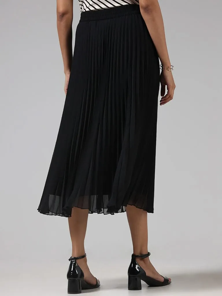 Wardrobe Solid Black Pleated Skirt