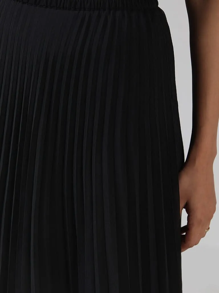 Wardrobe Solid Black Pleated Skirt