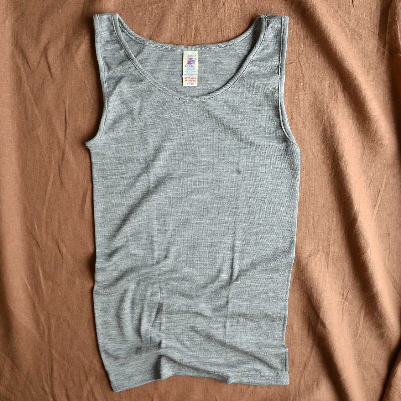 Women's Sleeveless Organic Merino/Silk Vest